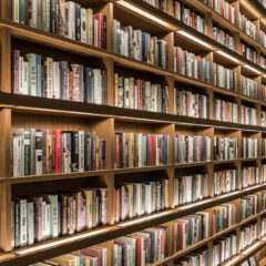 ◆一冊一冊に込められた価値：あなたの本が、特別な存在になる理由