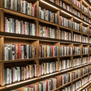 ◆一冊一冊に込められた価値：あなたの本が、特別な存在になる理由