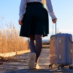 家出した人の行き先とは?家出人を早く見つけるための方法を解説
