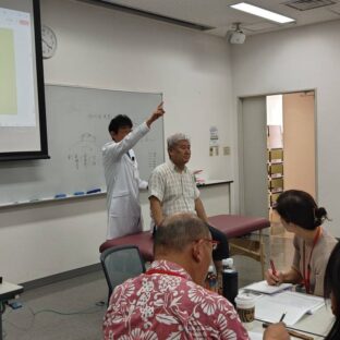 ◆藤井先生を取材して（その18） 【座ったときの首肩の安定】