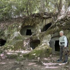 「あなたは、何者? あなたはどこから、どこへ行くのか?」